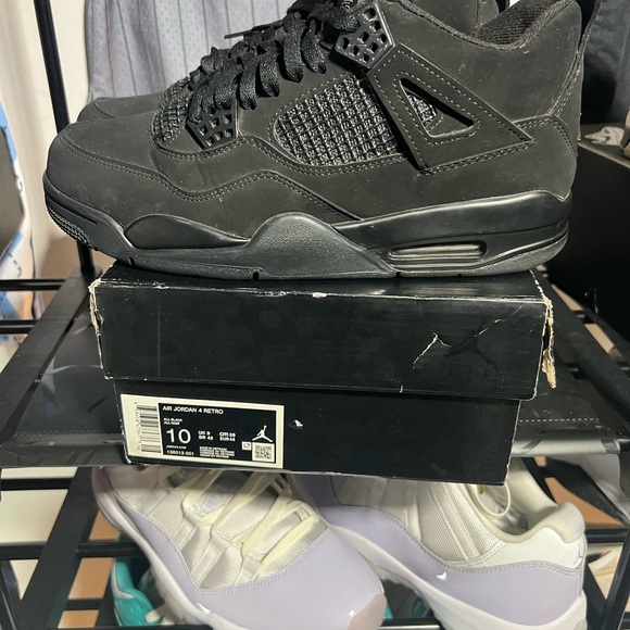 Air Jordan 4 Retro Black cats sizes 10 of all worn 1 times obo - Picture 3 of 8